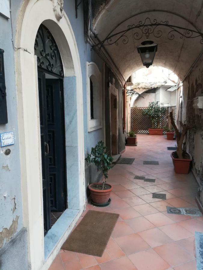 Vila Casa Vanessa Katánie Exteriér fotografie